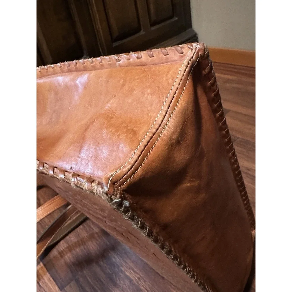 Vintage Coldwater Creek Hand Tooled Hobo Western Shoulder Bag
